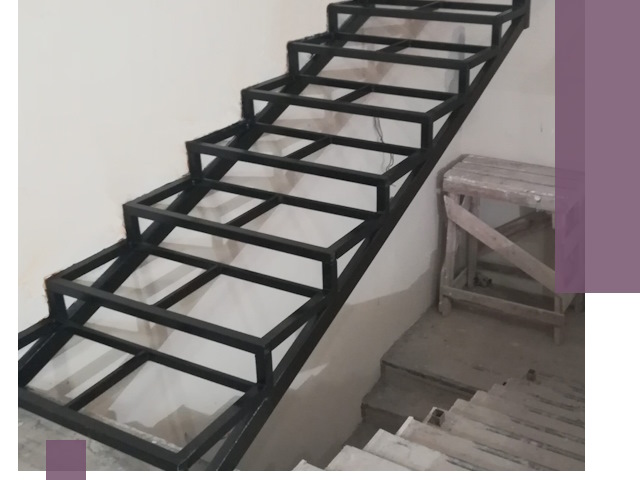 Демонтаж лестниц на металлокаркасе в Белгороде: быстрый вывоз и разбор