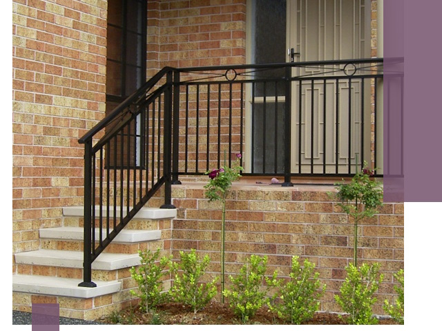 Уличные перила из металла под ключ в Белгороде