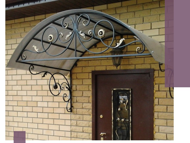 Изготовление козырьков из металла под ключ в Белгороде