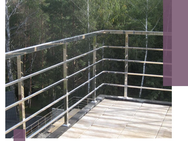 Парапеты из нержавеющей стали в Белгороде — изготовление и монтаж